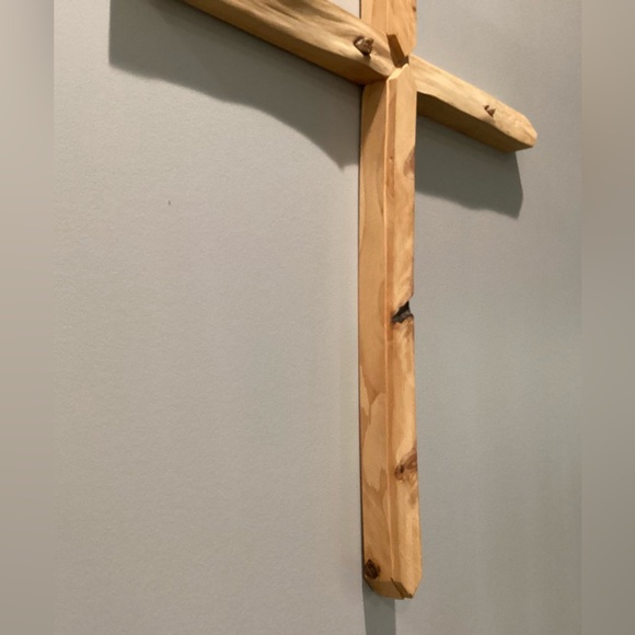 🟤 Beautiful Hand Crafted Solid Wood Large Cross - Excellent Condition - Unique - Picture 6 of 16